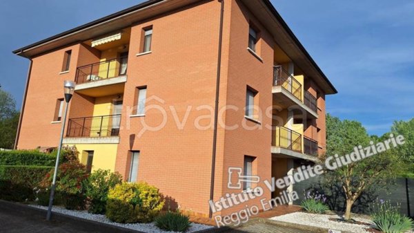 appartamento in vendita a Reggio nell'Emilia in zona Codemondo