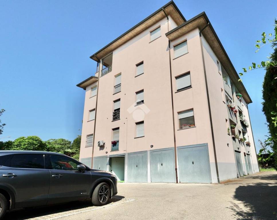 appartamento in vendita a Reggio nell'Emilia in zona Santa Croce