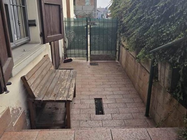 casa indipendente in vendita a Reggio nell'Emilia in zona Cadè / Gaida