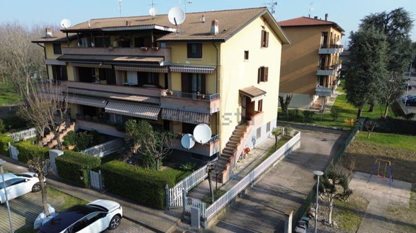 appartamento in vendita a Reggio nell'Emilia in zona Cadè / Gaida