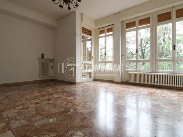 appartamento in vendita a Reggio nell'Emilia in zona Città Storica