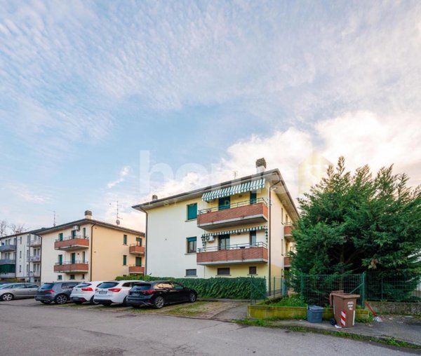 appartamento in vendita a Reggio nell'Emilia in zona Roncocesi