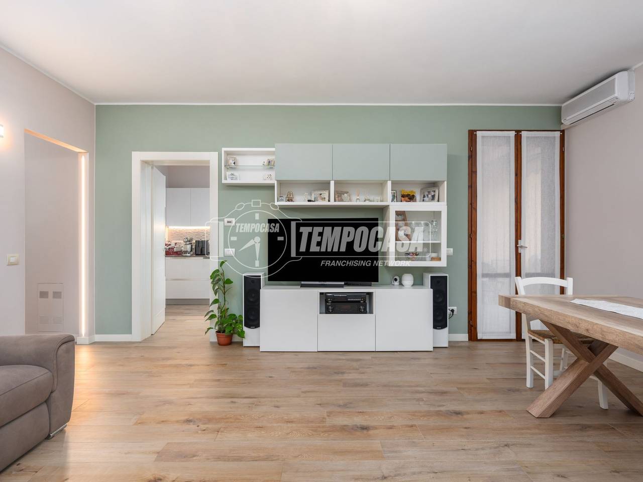 appartamento in vendita a Reggio nell'Emilia in zona Città Storica