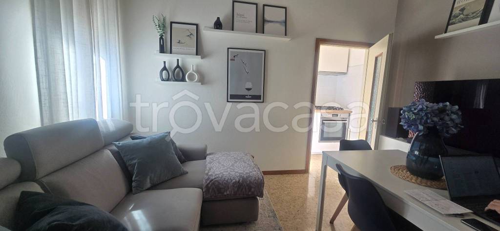 appartamento in vendita a Reggio nell'Emilia in zona Città Storica