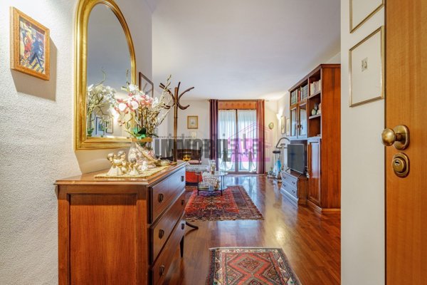 appartamento in vendita a Reggio nell'Emilia