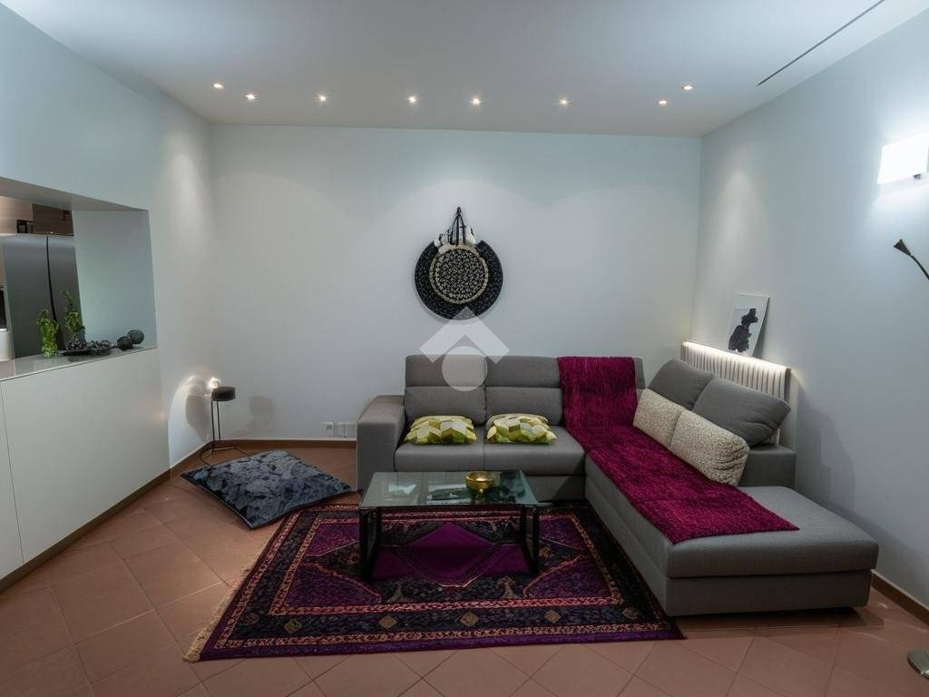 appartamento in vendita a Reggio nell'Emilia in zona Città Storica