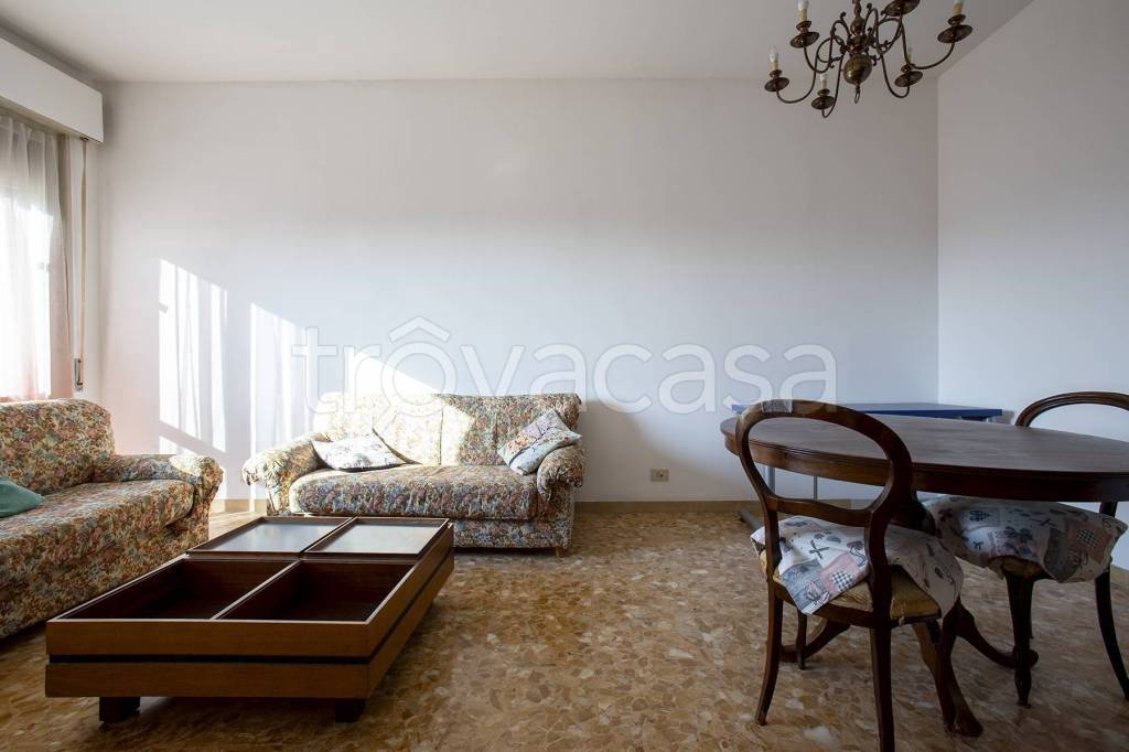 appartamento in vendita a Reggio nell'Emilia in zona Rosta Nuova