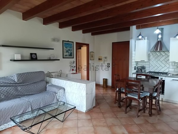 appartamento in vendita a Reggio nell'Emilia in zona Cella