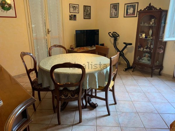 appartamento in vendita a Reggio nell'Emilia in zona Città Storica