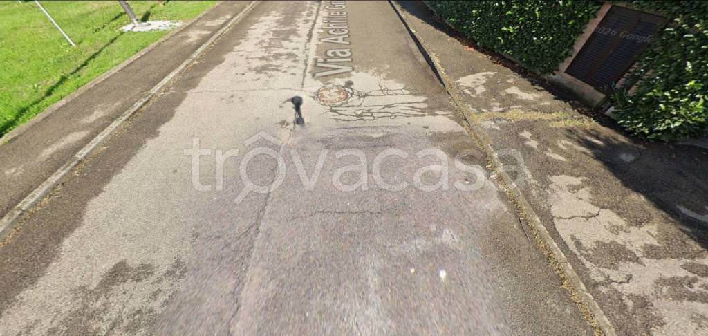 ufficio in vendita a Reggio nell'Emilia in zona Codemondo