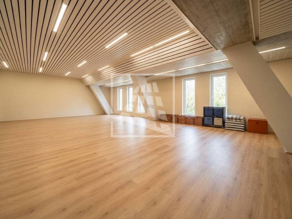 negozio in vendita a Reggio nell'Emilia