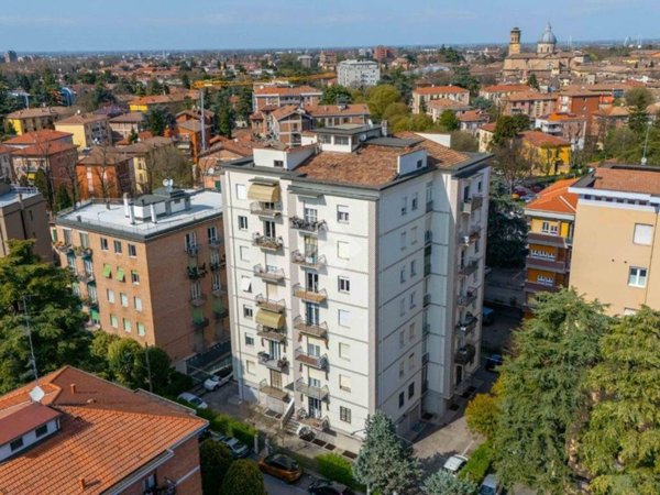 appartamento in vendita a Reggio nell'Emilia