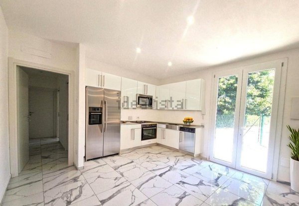 appartamento in vendita a Reggio nell'Emilia in zona Città Storica