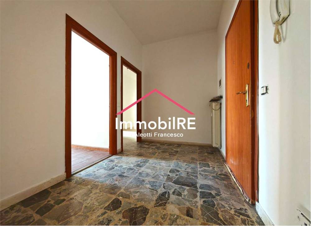 appartamento in vendita a Reggio nell'Emilia in zona Città Storica