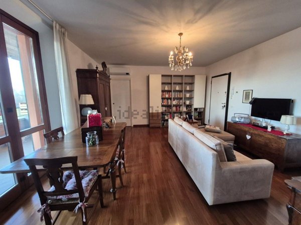 appartamento in vendita a Reggio nell'Emilia in zona Sesso