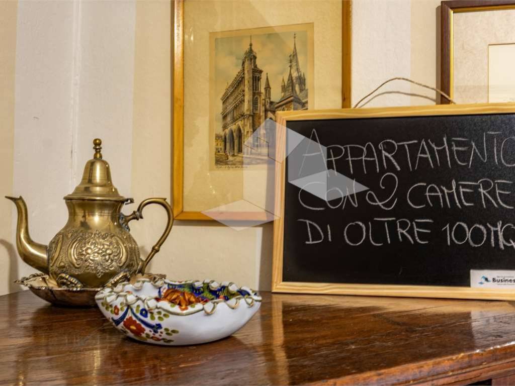 appartamento in vendita a Reggio nell'Emilia in zona Città Storica