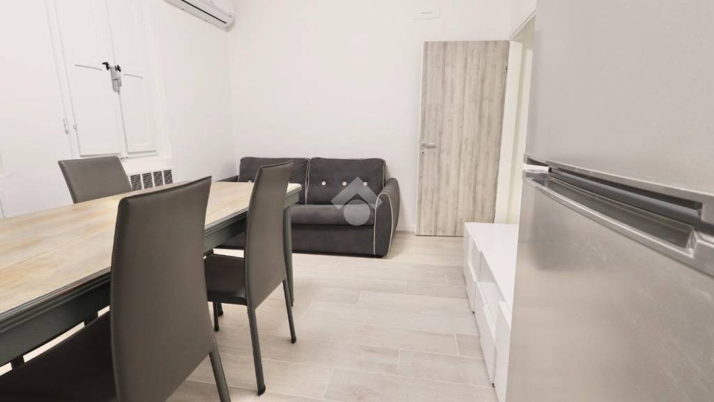 appartamento in vendita a Reggio nell'Emilia in zona Città Storica