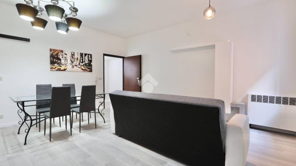 appartamento in vendita a Reggio nell'Emilia in zona Città Storica