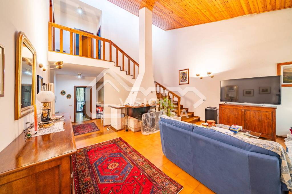 casa indipendente in vendita a Reggio nell'Emilia