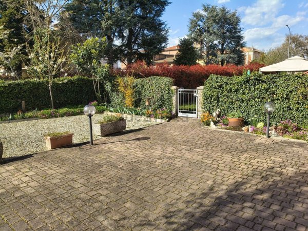 appartamento in vendita a Reggio nell'Emilia in zona Cadè / Gaida