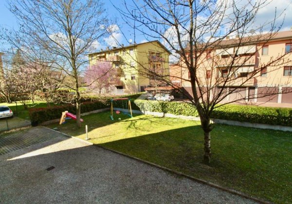 appartamento in vendita a Reggio nell'Emilia in zona Sesso