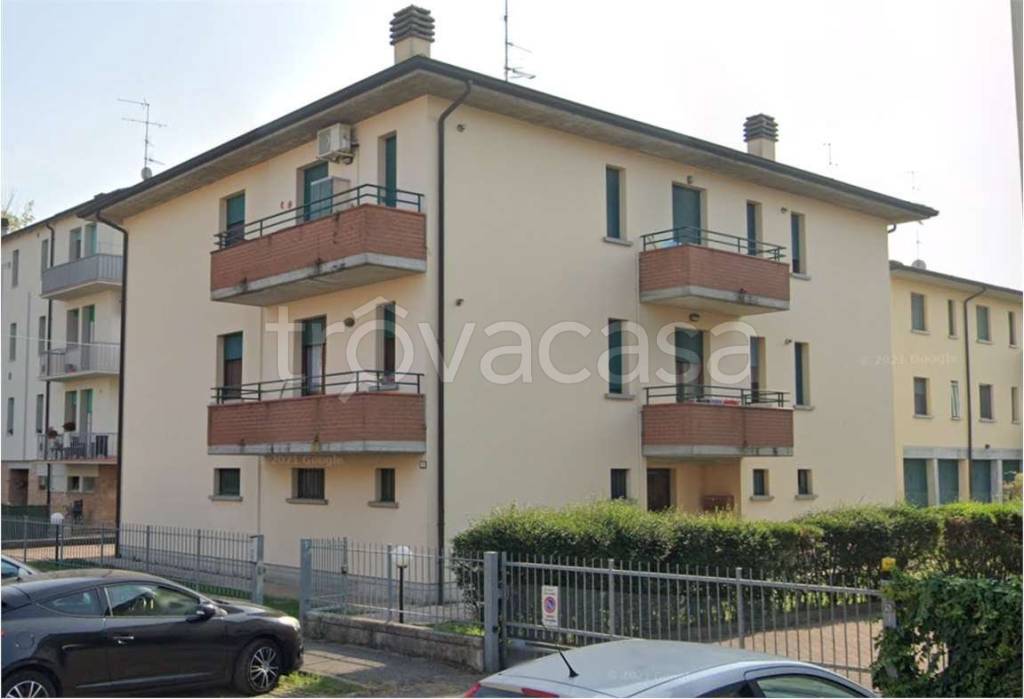 appartamento in vendita a Reggio nell'Emilia in zona Pieve Modolena