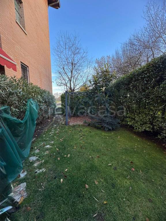 appartamento in vendita a Reggio nell'Emilia in zona Roncadella