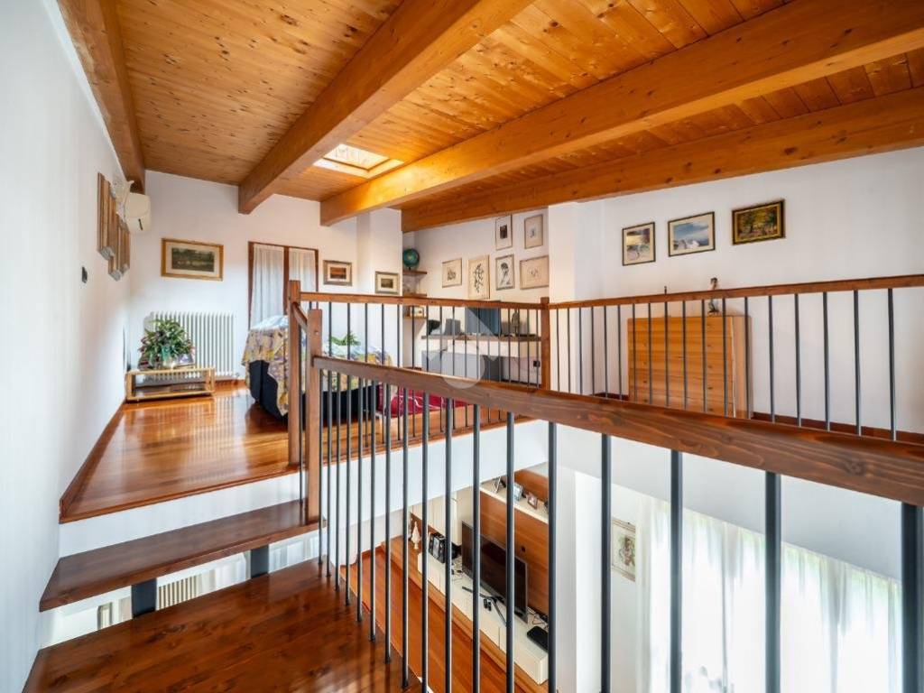 casa indipendente in vendita a Reggio nell'Emilia in zona Coviolo