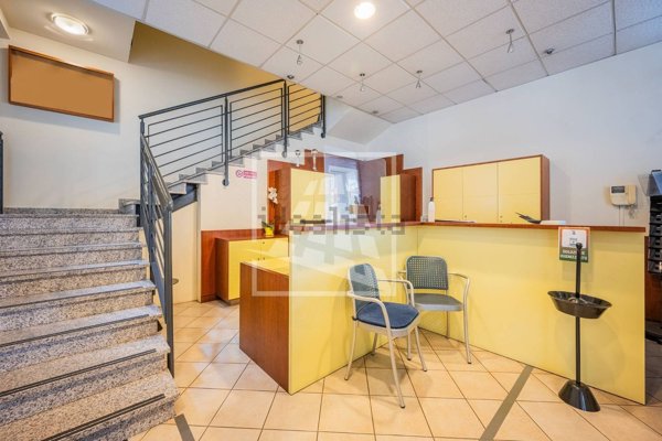 ufficio in vendita a Reggio nell'Emilia