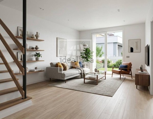 casa indipendente a Reggio nell'Emilia in zona Compagnoni / Migliolungo