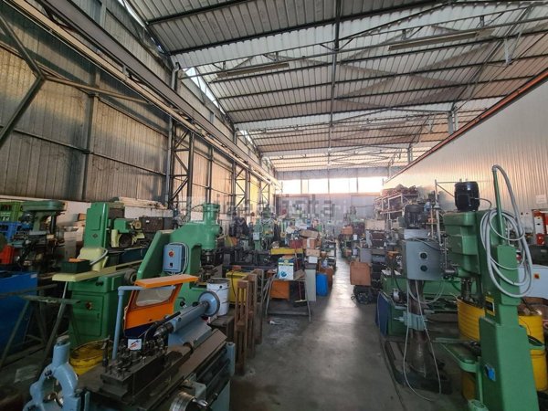 capannone in vendita a Reggio nell'Emilia