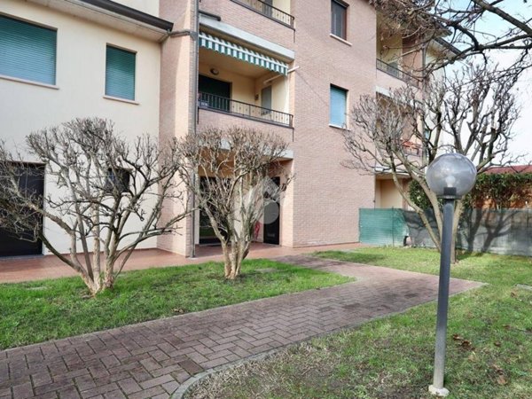 appartamento in vendita a Reggio nell'Emilia in zona Sesso