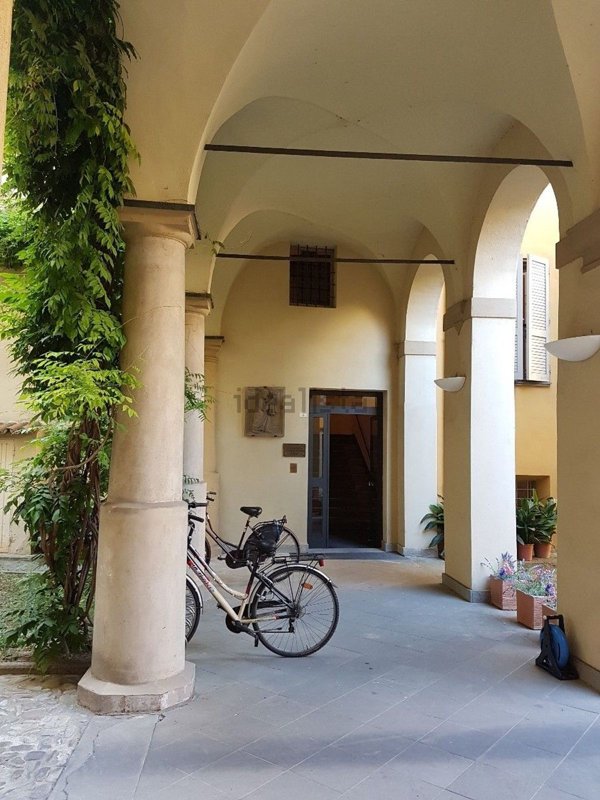 appartamento in vendita a Reggio nell'Emilia in zona Città Storica