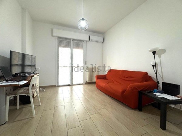 appartamento in vendita a Reggio nell'Emilia in zona Ospizio