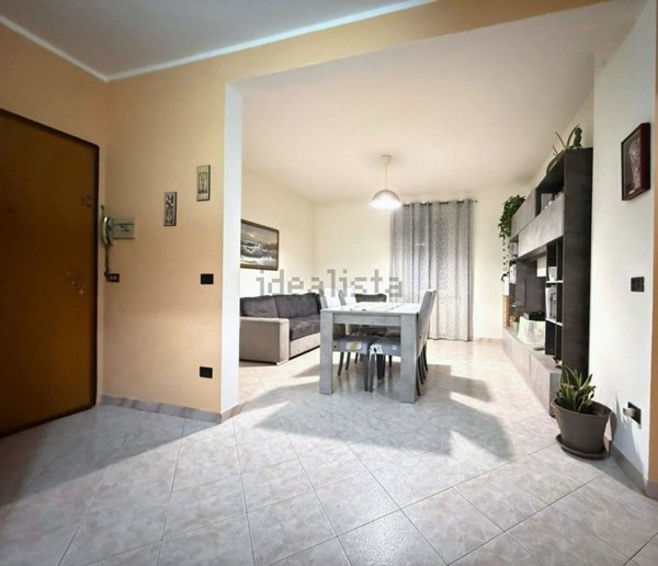 appartamento in vendita a Reggio nell'Emilia in zona Ospizio