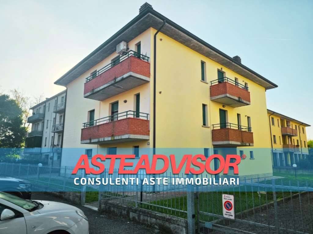 appartamento in vendita a Reggio nell'Emilia in zona Pieve Modolena