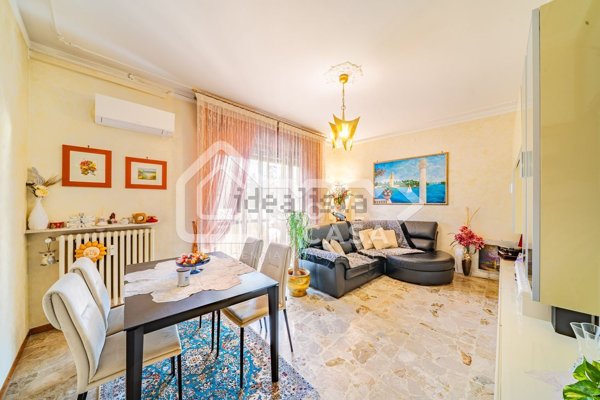 appartamento in vendita a Reggio nell'Emilia in zona Pieve Modolena