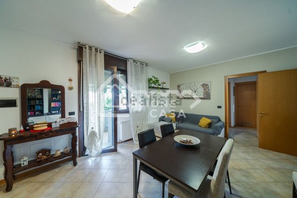 appartamento in vendita a Reggio nell'Emilia