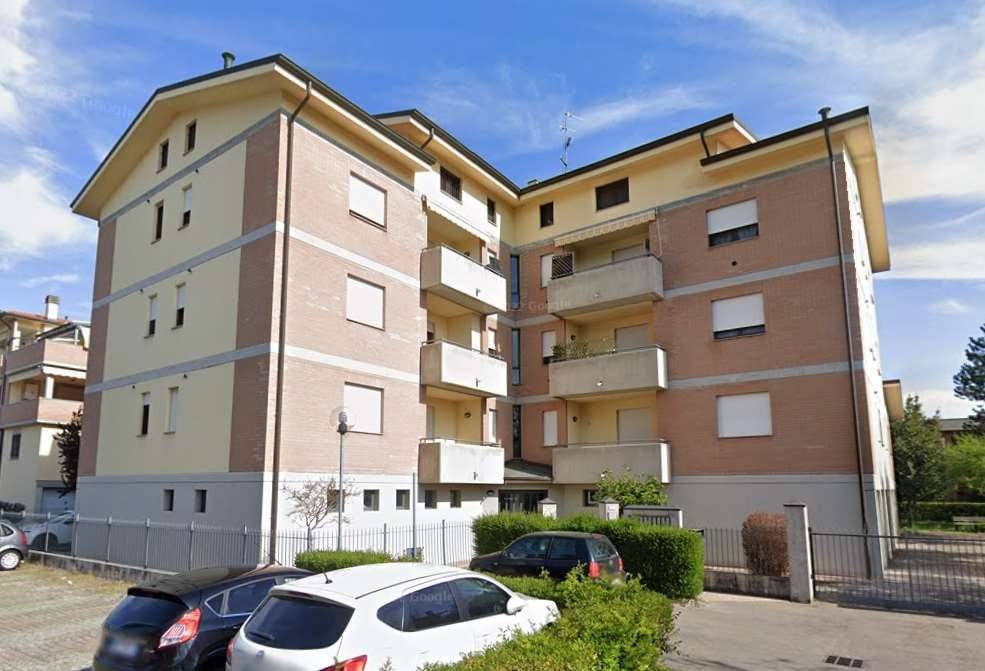 appartamento in vendita a Reggio nell'Emilia in zona Sesso