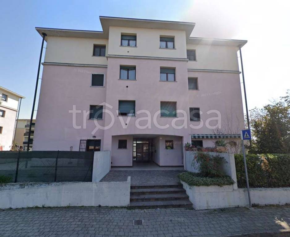 appartamento in vendita a Reggio nell'Emilia in zona Santa Croce