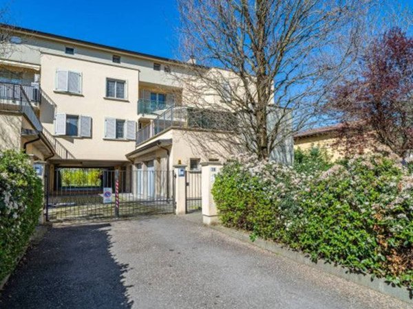 appartamento in vendita a Reggio nell'Emilia in zona Sesso