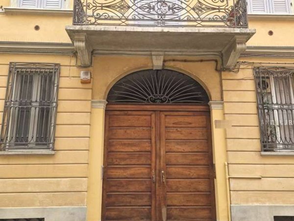 appartamento in vendita a Reggio nell'Emilia in zona Città Storica