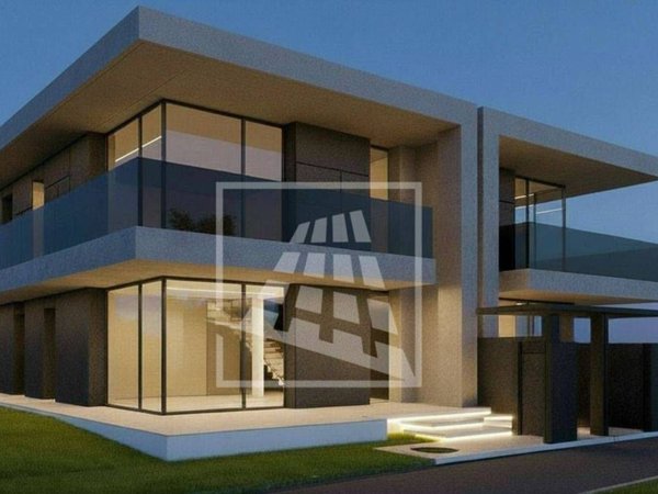casa indipendente in vendita a Reggio nell'Emilia in zona Città Storica