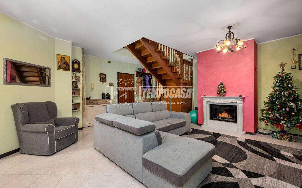 appartamento in vendita a Reggio nell'Emilia in zona Roncocesi