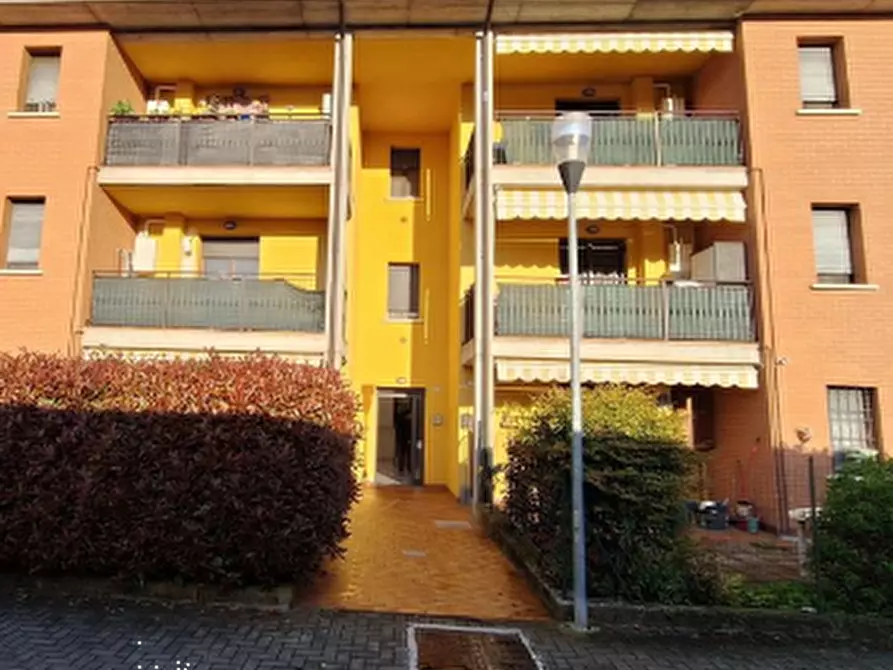 appartamento in vendita a Reggio nell'Emilia in zona Tribunale