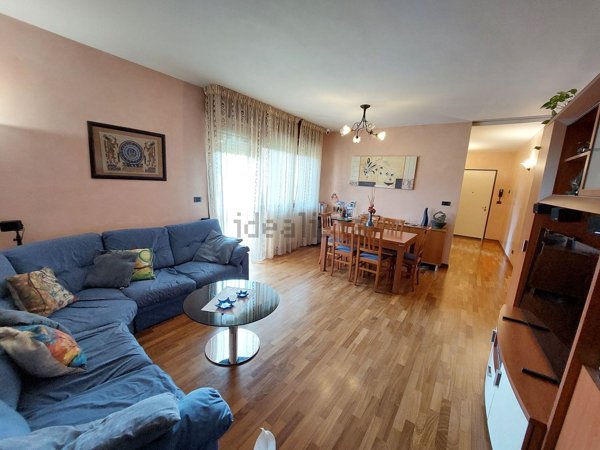 appartamento in vendita a Reggio nell'Emilia