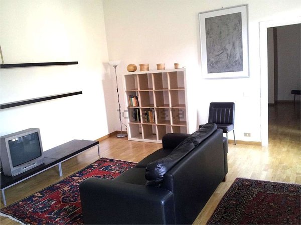 appartamento in vendita a Reggio nell'Emilia in zona Città Storica