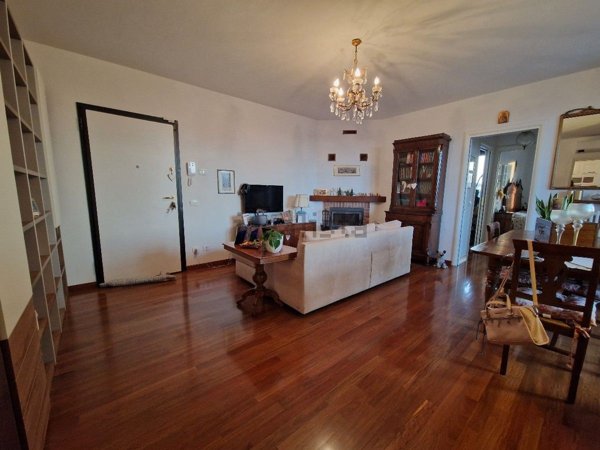 appartamento in vendita a Reggio nell'Emilia in zona Roncocesi