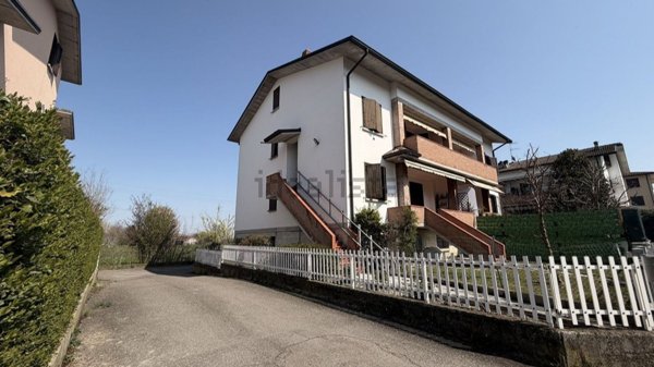 appartamento in vendita a Reggio nell'Emilia in zona Città Storica