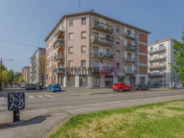 appartamento in vendita a Reggio nell'Emilia in zona Città Storica